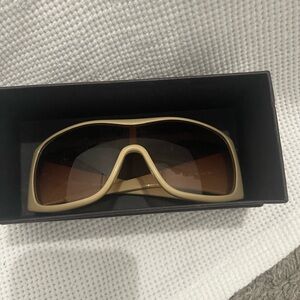 Dolce & Gabbana sunglasses 8033B